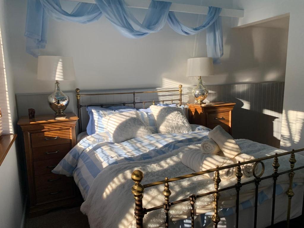 Newton Farmhouse Whiteparish Екстериор снимка